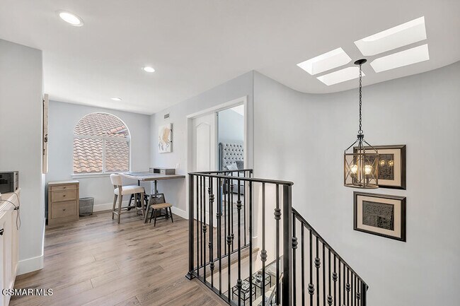 Building Photo - 1847 Fox Springs Cir
