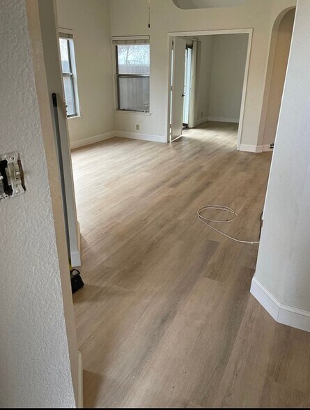 Building Photo - 4264 Chinquapin Way