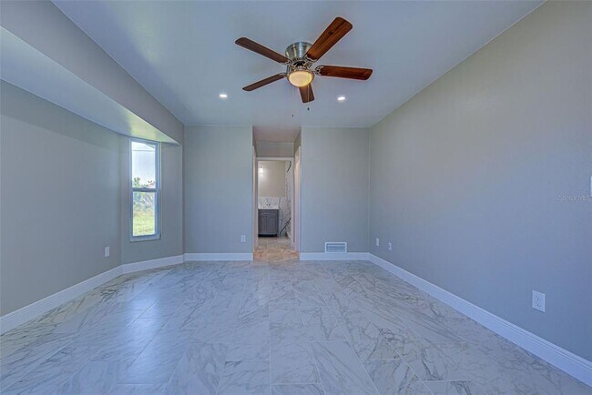 Building Photo - 7379 Snow Dr