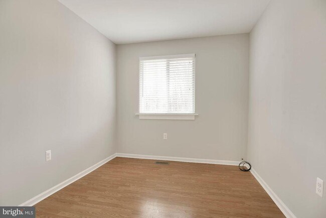 Building Photo - 6401 Woodgreen Cir