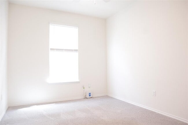 Building Photo - 8111 Marigny Wy