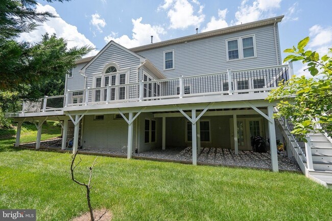 Building Photo - 4481 Shady Point Pl