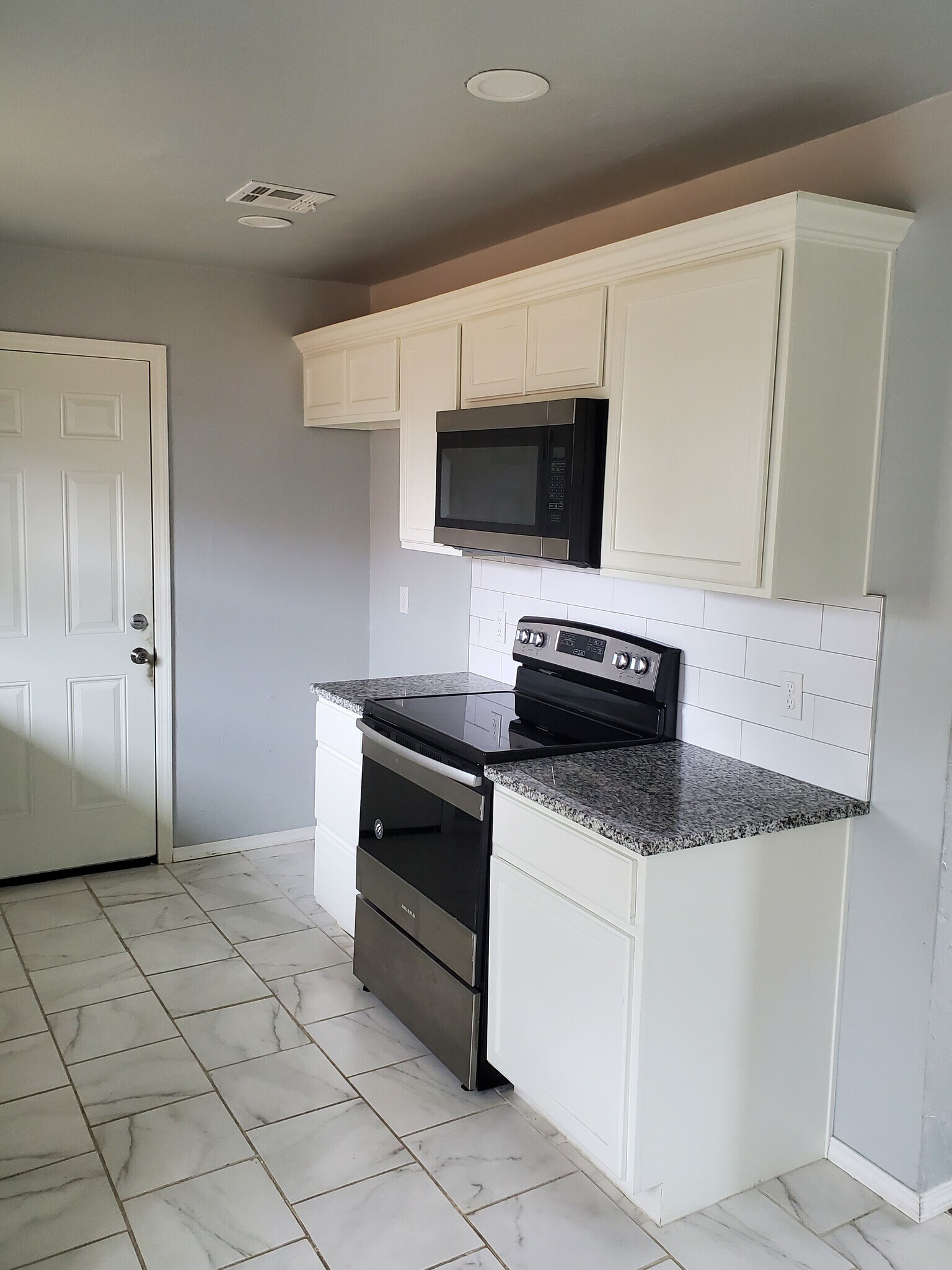 Building Photo - 1500 Regency Blvd