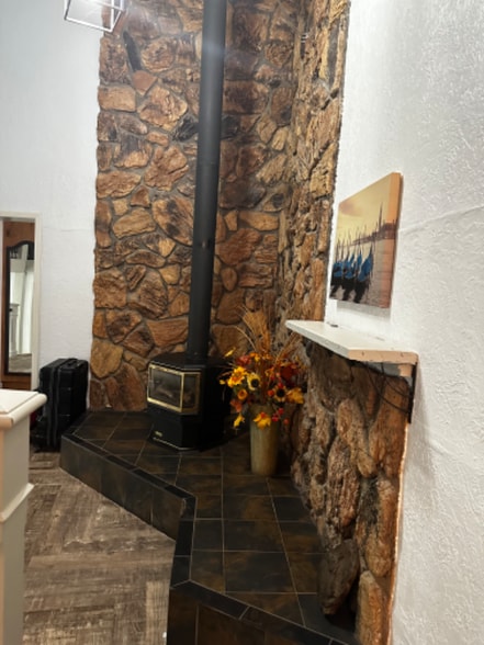 Building Photo - 775 S 1250 W