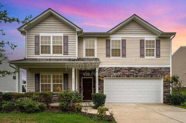 Primary Photo - 493 Twelve Oaks Ln