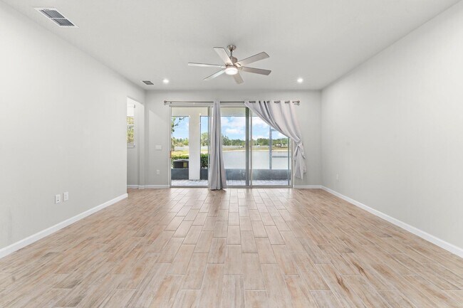 Building Photo - 25947 Woven Wicker Bnd