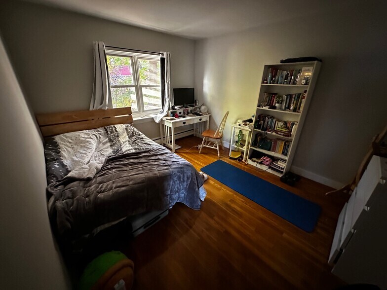 Building Photo - 69 Chiswick Rd