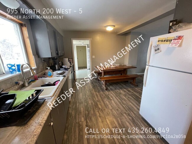 Building Photo - 995 N 200 W