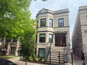 Building Photo - 2528 W Cortez St