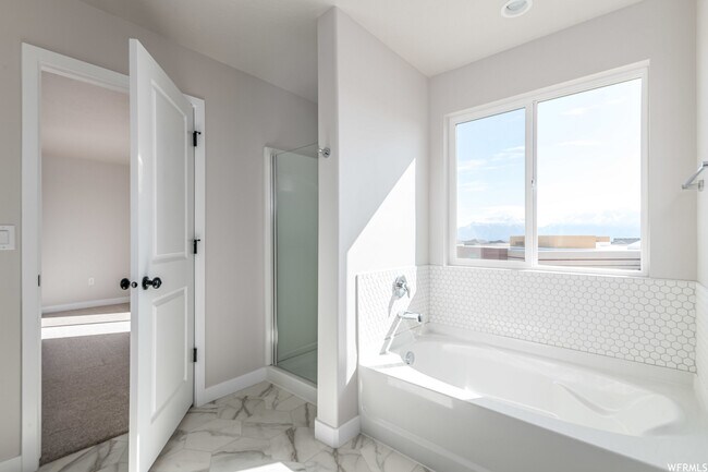 Building Photo - 12339 S Bigbend Vista Dr