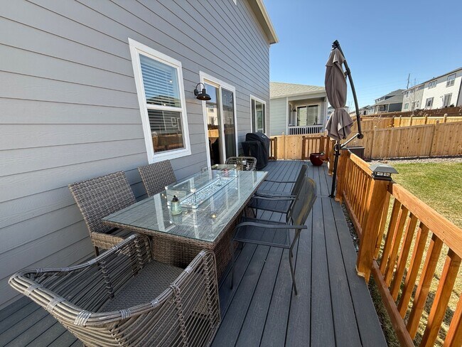 Building Photo - Nearly-New 4-Bed in Terrain with Deck, Office, and Resort-Style Amenities