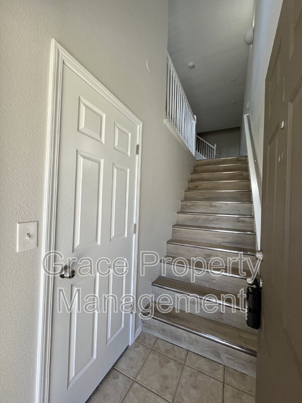 Building Photo - 12711 Colorado Blvd