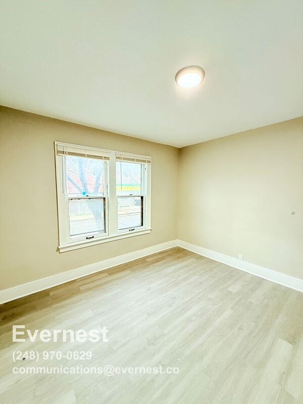 Building Photo - 5440 Milford St