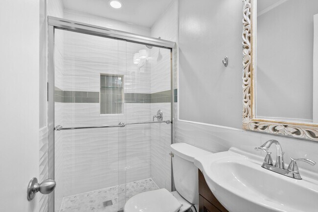 Building Photo - 273 Mc Kinley Dr