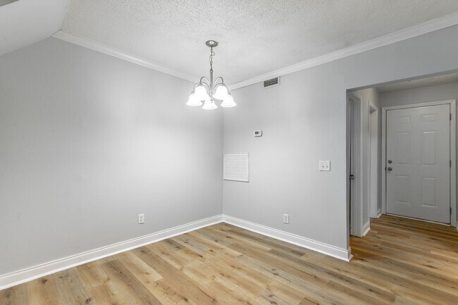 Building Photo - 6874 Beulah Dr