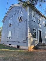 Building Photo - 108 N Gordon Dr