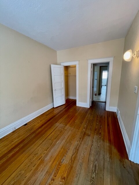 Beedroom 2 - 421 S Pearl St