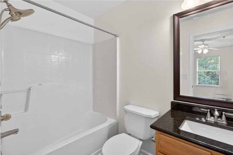 Building Photo - 275 Cottonwood Creek Cir