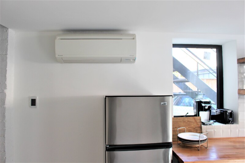 Building Photo - 1318 Corbin Pl NE