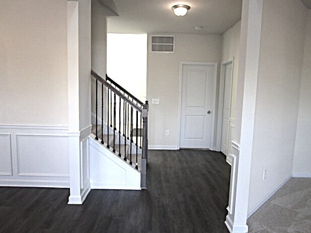 Building Photo - 97 Victoria Heights Dr