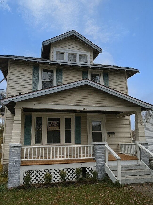 Building Photo - 409 E Bloomfield St