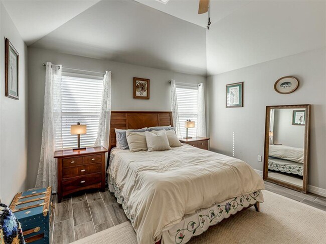 Building Photo - 9209 Anaum Ln