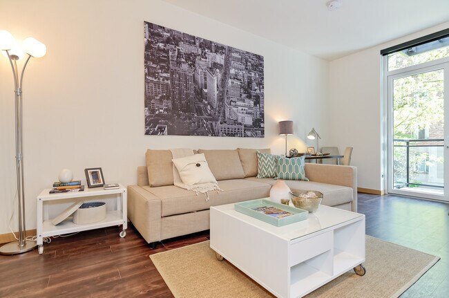 Building Photo - 500 Belmont Ave E