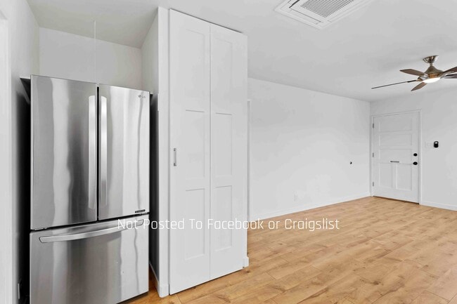 Building Photo - 2848 Nye St