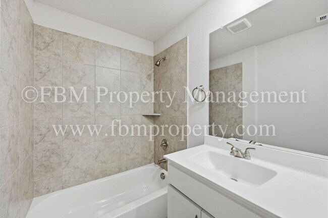 Building Photo - 1793 Ethereal Ln