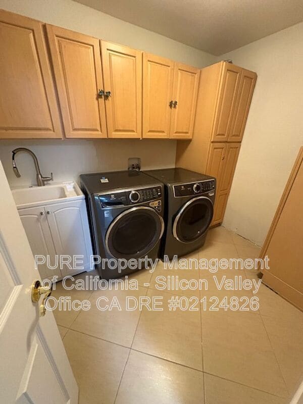 Building Photo - 1411 Floyd Ave