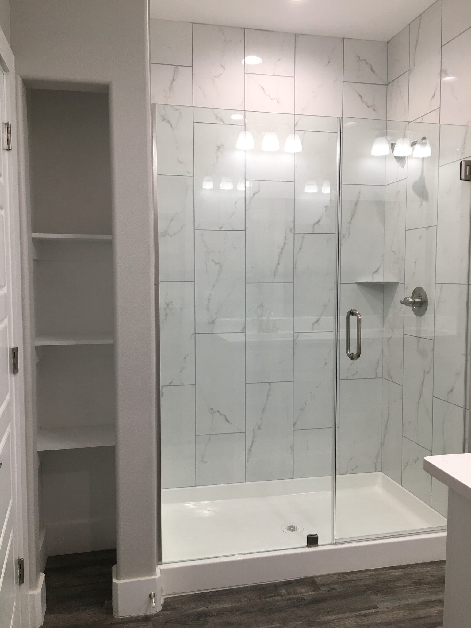 Building Photo - 709 W Woodard St