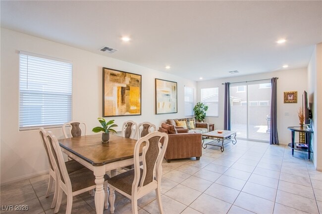 Building Photo - 9858 W Meranto Ave