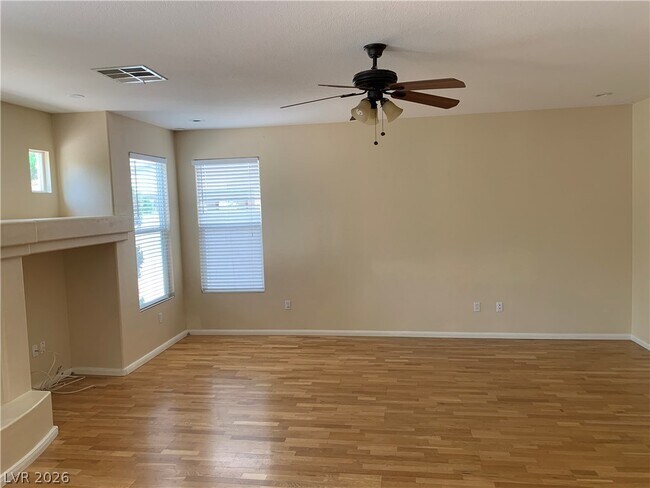 Building Photo - 294 Powerbilt Ave