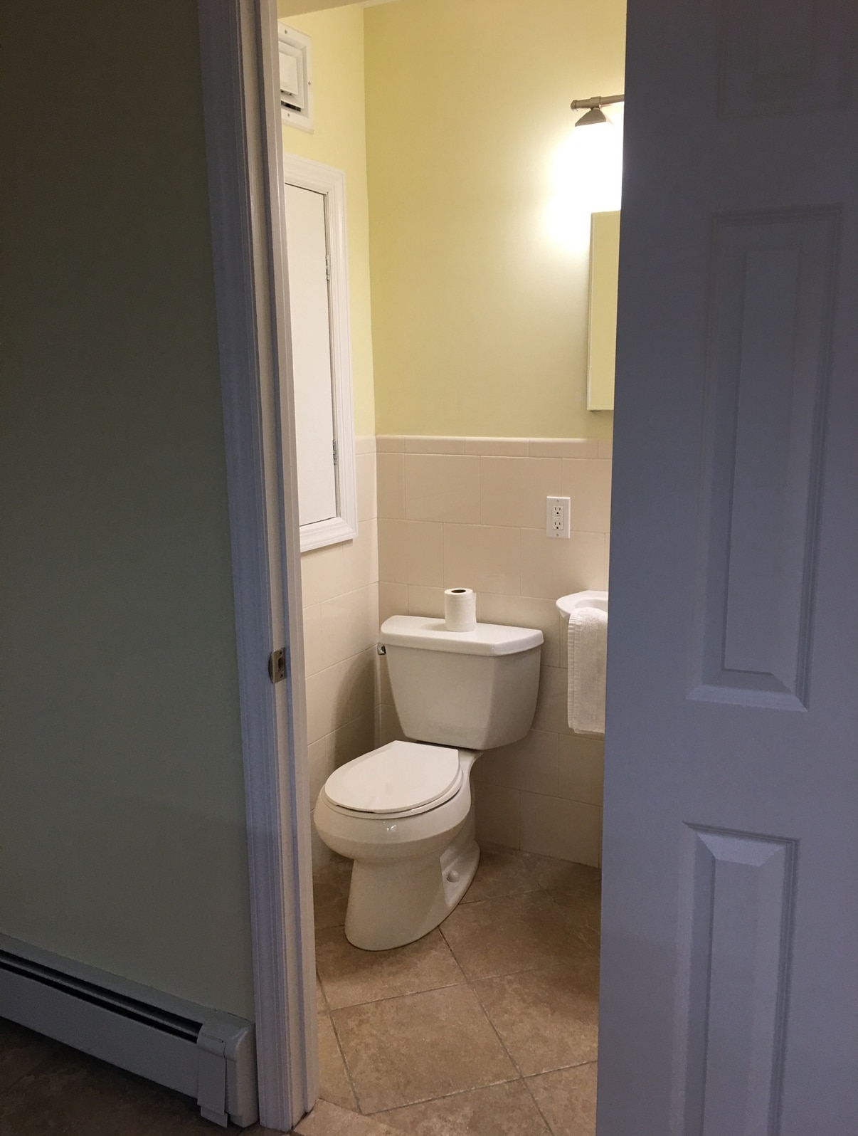 … bathroom … - 472 Yaphank Middle Island Rd