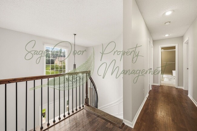 Building Photo - BEAUTIFUL HOME AVAILABLE NOW!!