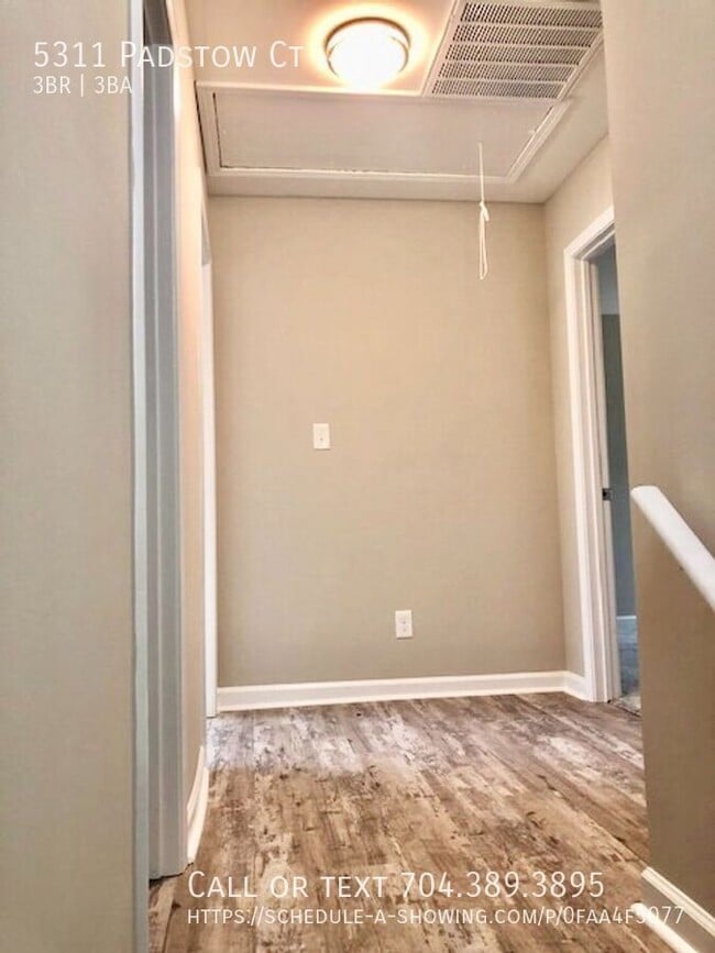 Building Photo - 5311 Padstow Ct