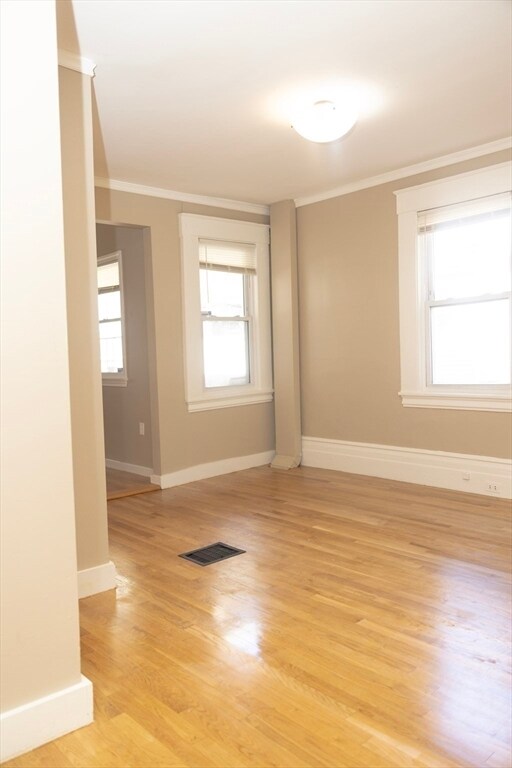 Building Photo - 373 Washington St