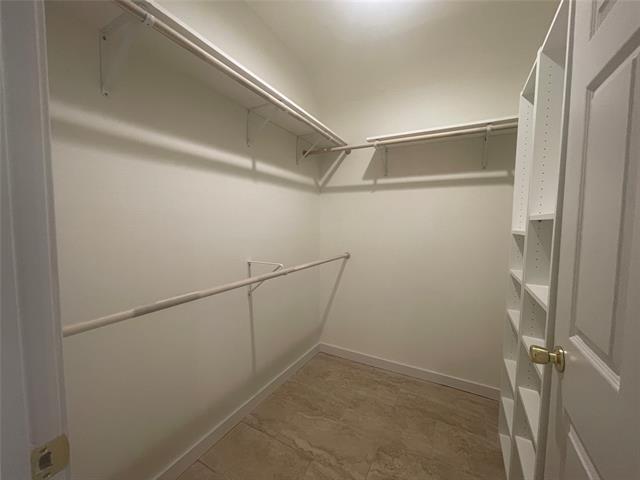 Building Photo - 810 Lucas Dr