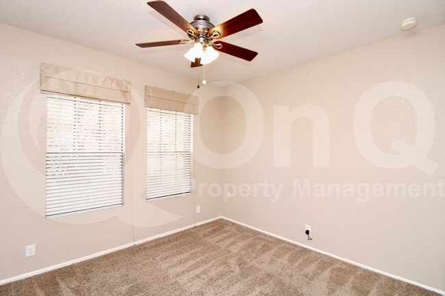 Building Photo - 118 N Heritage Dr