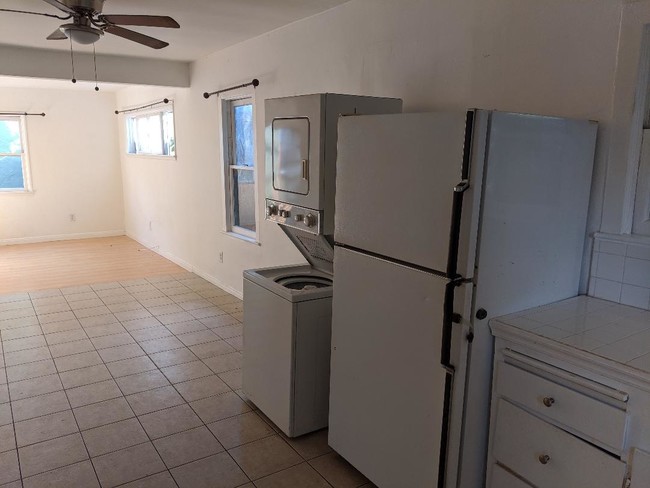 Open Floor Plan Kitchen - 2215 Carmona Ave