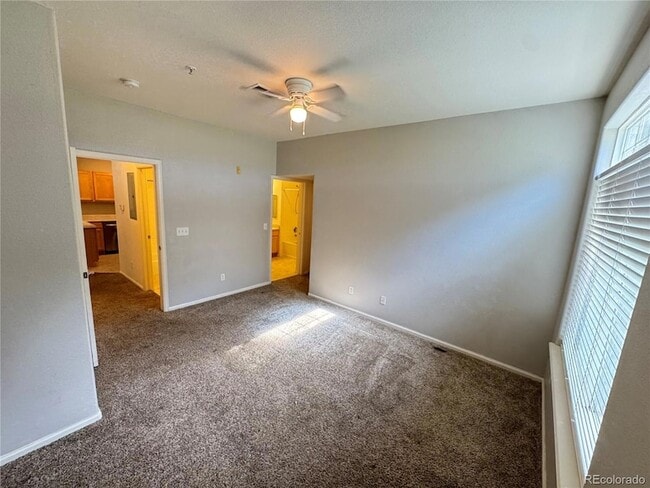 Building Photo - 474 Black Feather Loop