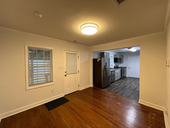 Building Photo - Newly Remodeled 3BD, 2BA Raleigh Home with Fenced Yard in Prime Location Near Downtown Raleigh, N...