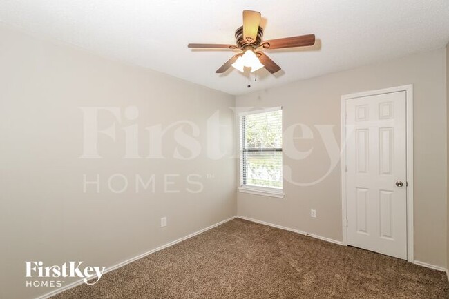 Building Photo - 4417 Cordova Ln