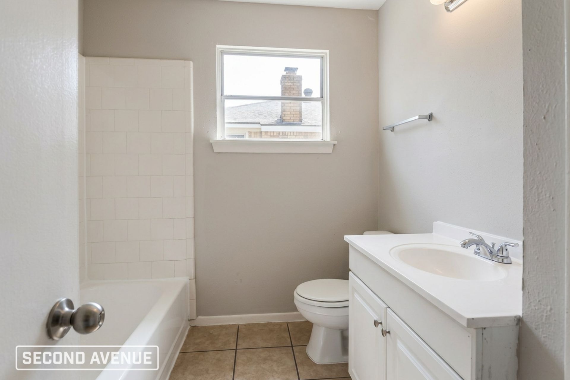 Building Photo - 3514 Grassmere St