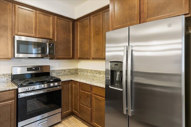 Building Photo - The Sierra - Beautiful 2 Bedroom Luxury Townhome with Loft, 2.5 Bath and Full 2 Car Garage