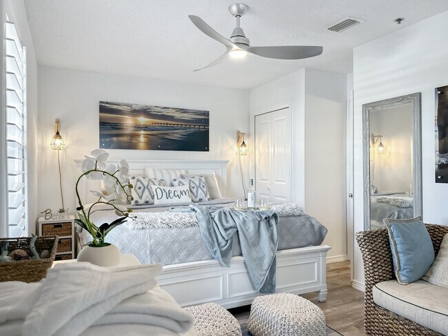 Building Photo - 3191 Scenic Hwy 98