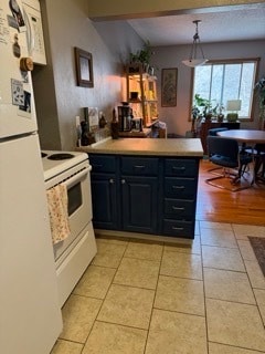 Building Photo - 391 Grand Ave