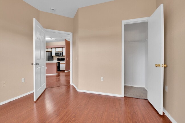 Building Photo - $1,695, 2-bed, 1.5 bath located in Aurora with a 1 car detached garage