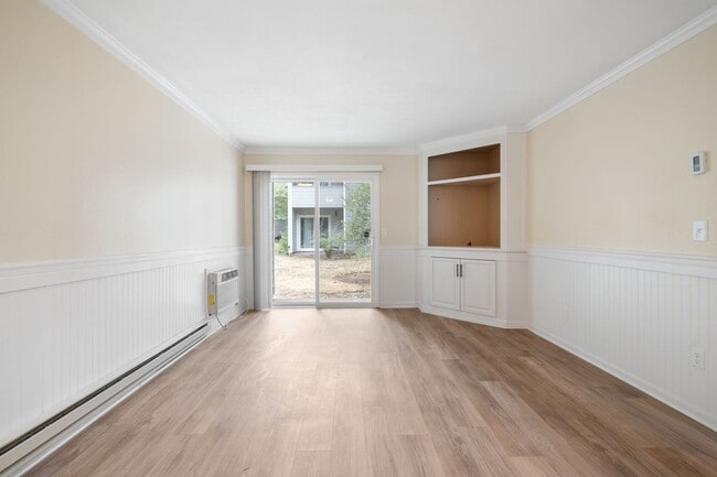 Building Photo - 2706 SE 138th Ave