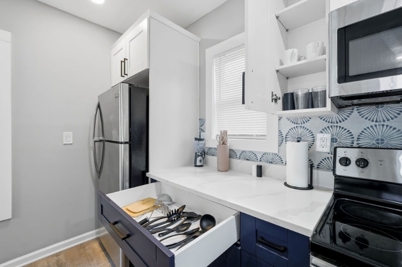 Building Photo - 1114 Oakland Dr SW